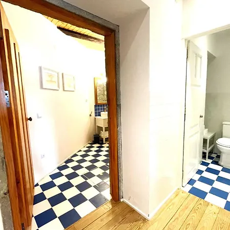 Apartment Manor House *