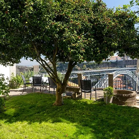 Manor House * פורטו