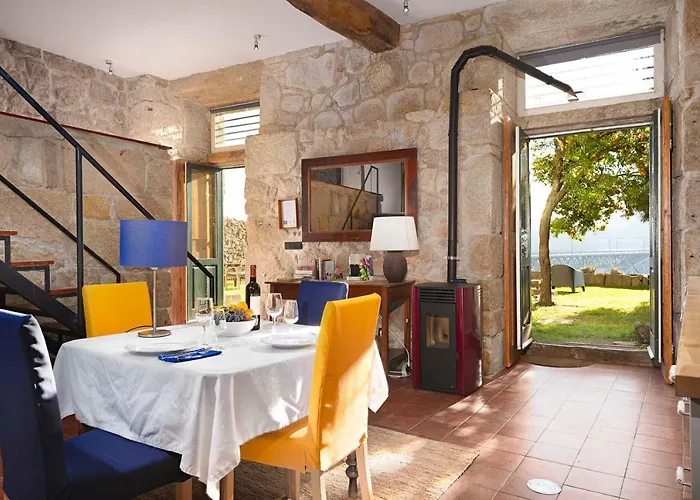 Manor House פורטו