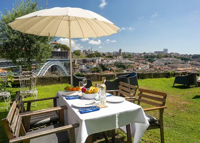 Manor House Апартаменты *